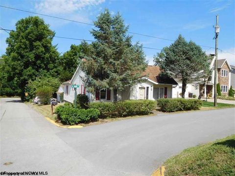 Photo of 249 N Main Street, Morgantown, WV 26505 (MLS # 10162950)