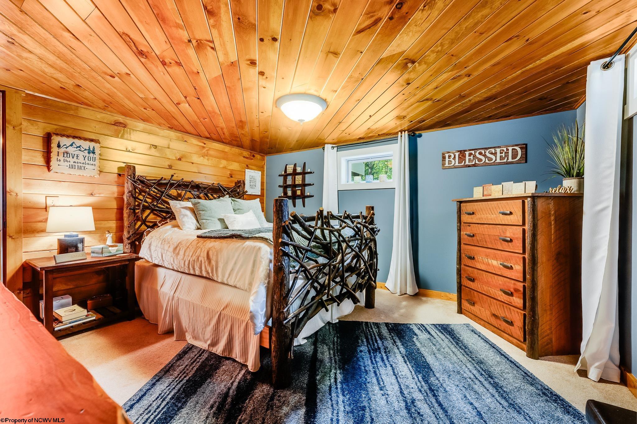 Friendsville, Maryland 21531, United States, 4 Bedrooms Bedrooms, ,2 BathroomsBathrooms,Residential,Contingent,203794