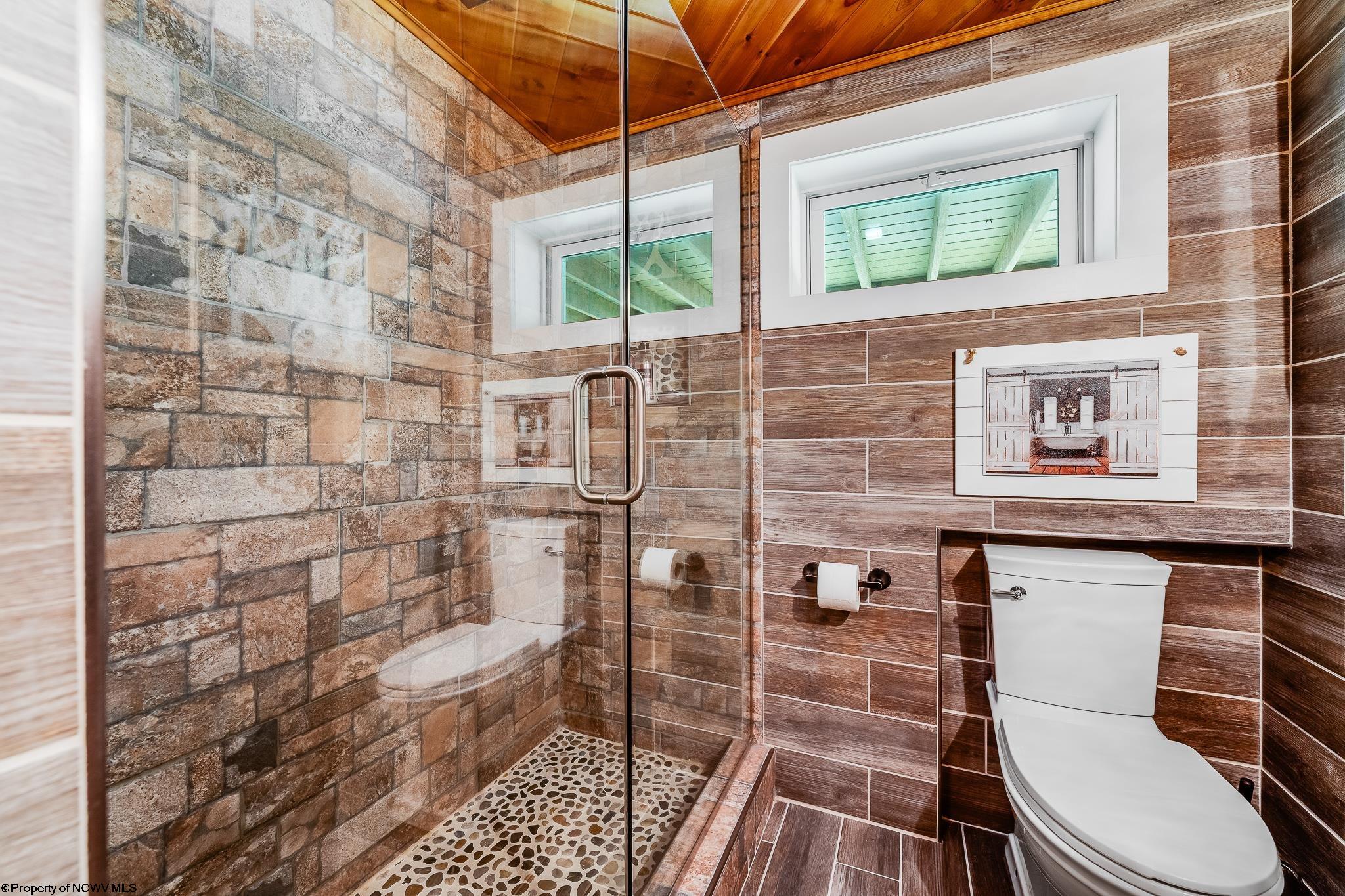 Friendsville, Maryland 21531, United States, 4 Bedrooms Bedrooms, ,2 BathroomsBathrooms,Residential,Contingent,203794