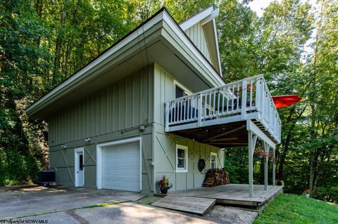 Photo of 2750 Whetsell Settlement Road, Kingwood, WV 26537 (MLS # 10164134)