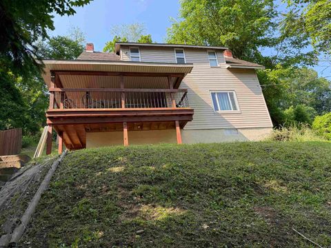 Photo of 20 Hillside Drive, Fairmont, WV 26554 (MLS # 10163735)