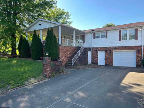Photo of 1014 Indiana Avenue, Fairmont, WV 26554 (MLS # 10164932)