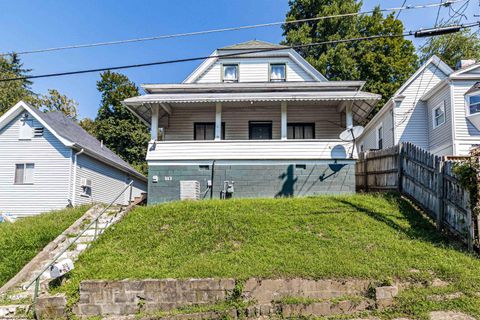 Photo of 313 View Avenue, Fairmont, WV 26554 (MLS # 10163341)