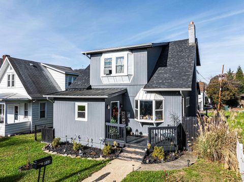 Photo of 212 Carpenter Street, Clarksburg, WV 26301 (MLS # 10162622)