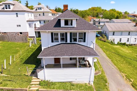 Photo of 703 Dayton Street, Morgantown, WV 26505 (MLS # 10164637)
