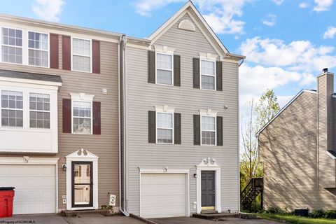 Photo of 128 Birds Eye View Drive, Morgantown, WV 26501 (MLS # 10164372)