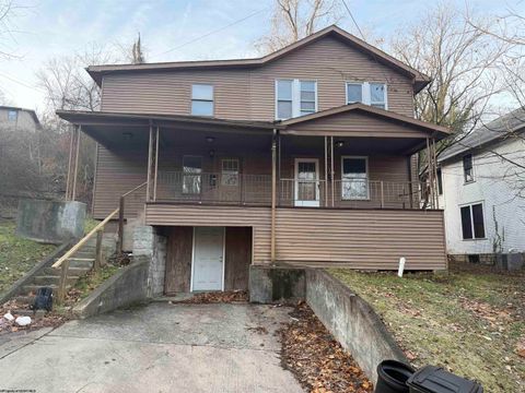 Photo of 112 Cornell Avenue, Morgantown, WV 26505 (MLS # 10163091)