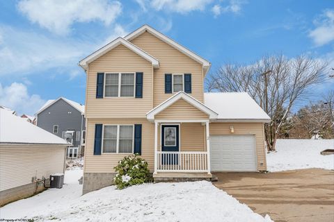 Photo of 2 Antietam Drive, Morgantown, WV 26508 (MLS # 10162743)
