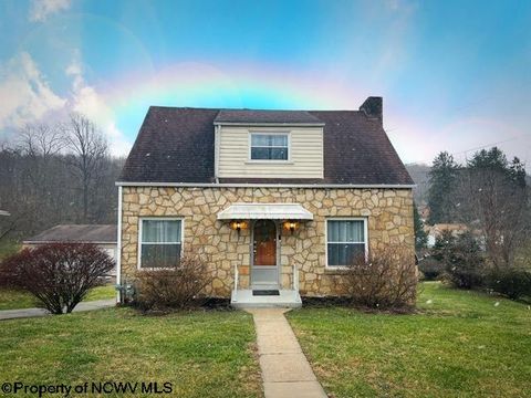 Photo of 1819 Pleasant Valley Road, Fairmont, WV 26554 (MLS # 10162890)