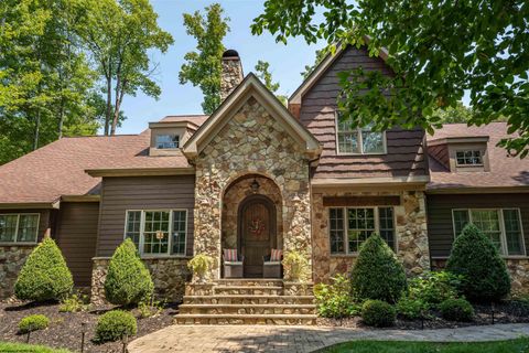 Photo for 102 Mossy Rock Road