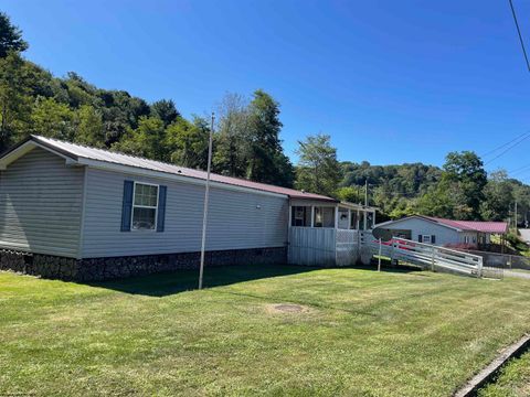 Photo of 50 Boswell Street, Tunnelton, WV 26444 (MLS # 10161277)