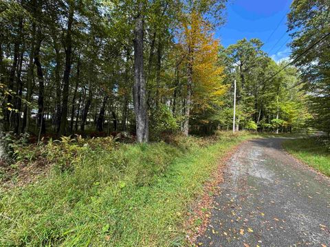 Photo of Lots 5 and 6 Dogwood Lane, Terra Alta, WV 26764 (MLS # 10161764)