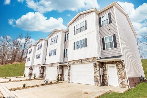Photo for 248 Red Oak Lane