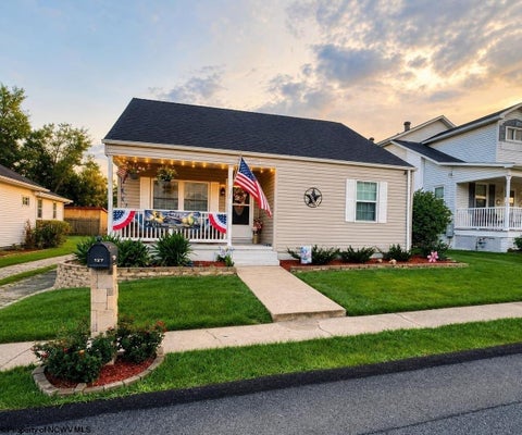 Photo of 127 Willis Avenue, Bridgeport, WV 26330 (MLS # 10166355)