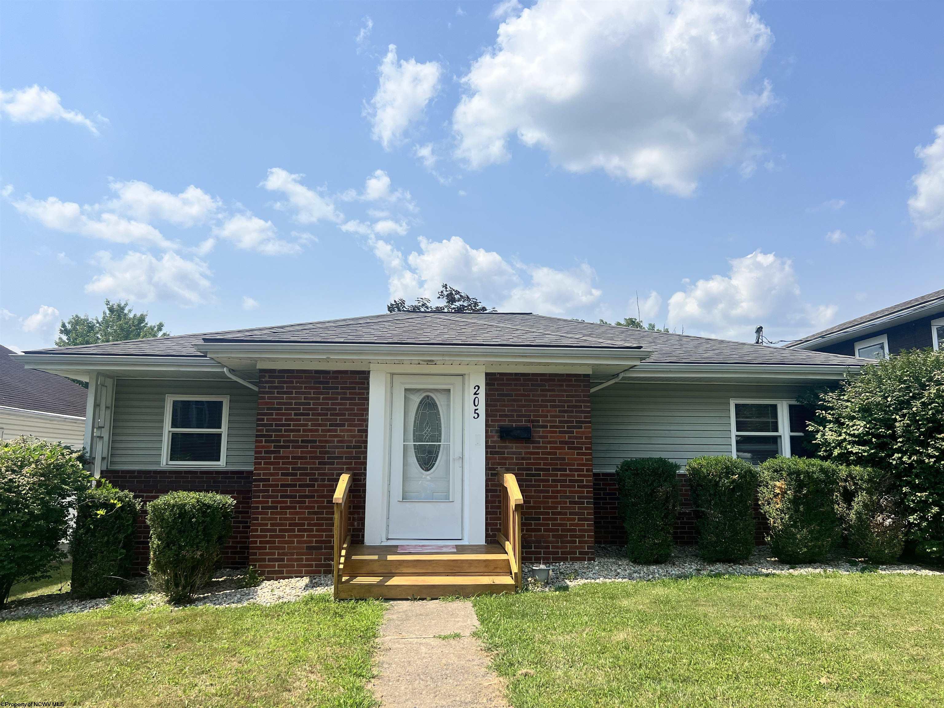 View Morgantown, WV 26501 house