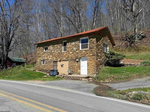 Photo of 968 Bunner Ridge Road, Fairmont, WV 26554 (MLS # 10164159)