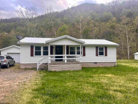 Photo of 301 Elk River Road, Webster Springs, WV 26288 (MLS # 10164456)