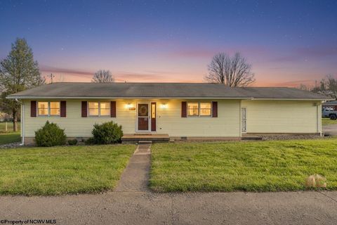 Photo of 1104 Johnson Avenue, Bridgeport, WV 26330 (MLS # 10163941)