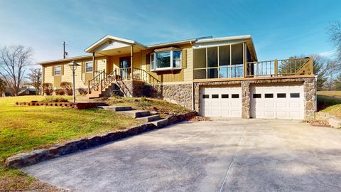 Photo of 221 FREEMAN HILL Road, Bridgeport, WV 26330 (MLS # 10162630)