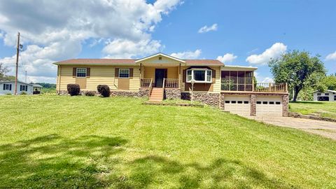Photo of 221 FREEMAN HILL Road, Bridgeport, WV 26330 (MLS # 10162630)