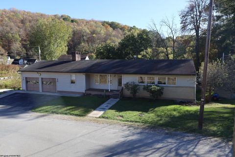 Photo of 107 Gilman Road, Elkins, WV 26241 (MLS # 10162022)
