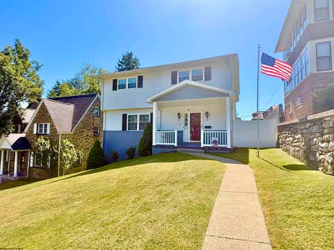 Photo of 818 Coleman Avenue, Fairmont, WV 26554 (MLS # 10165170)