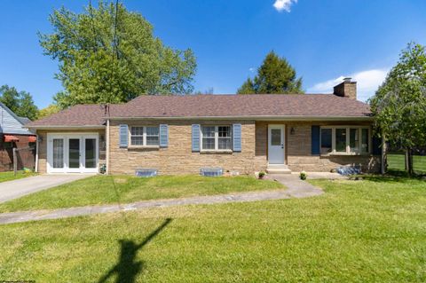 Photo of 928 East Avenue, Shinnston, WV 26431 (MLS # 10164802)