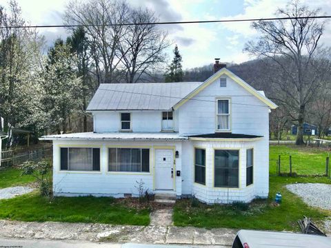 Photo of 38 Kitson Street, Weston, WV 26452 (MLS # 10163977)