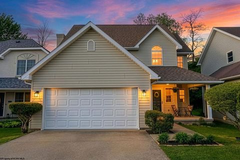 Photo of 2010 Pinecrest Drive, Morgantown, WV 26505 (MLS # 10164547)