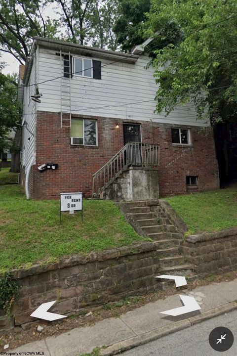 Photo of 747 Willey Street, Morgantown, WV 26505 (MLS # 10163512)