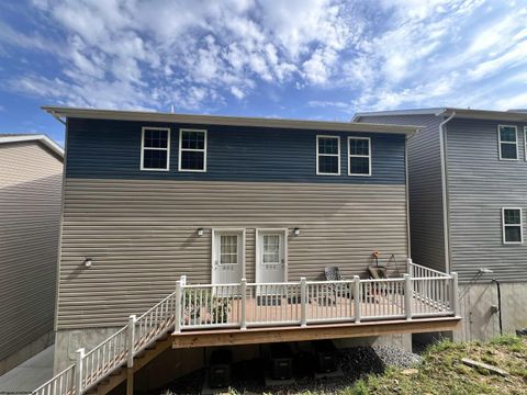 Photo of 802 Puzzle Place, Morgantown, WV 26505 (MLS # 10164476)