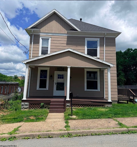 Photo of 322 Harrison Street, Clarksburg, WV 26301 (MLS # 10165495)