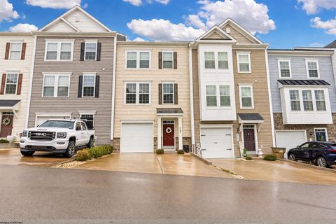Photo of 239 Tide Way, Morgantown, WV 26508 (MLS # 10164080)