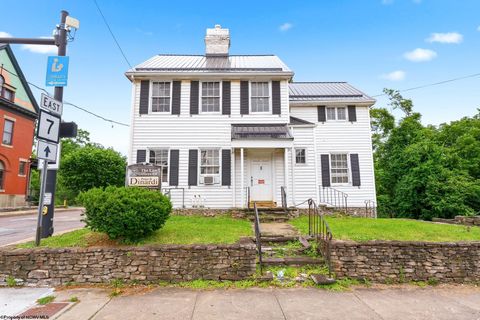 Photo of 198 Spruce Street, Morgantown, WV 26505 (MLS # 10165106)