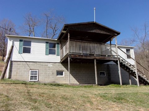 Photo of 3436 Burns Farm Road, Grafton, WV 26354 (MLS # 10164141)