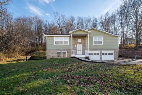 Photo of 1446 Brookhaven Road, Morgantown, WV 26508 (MLS # 10162635)