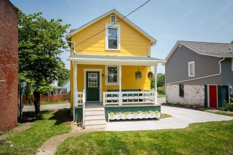 Photo for 421 White Avenue