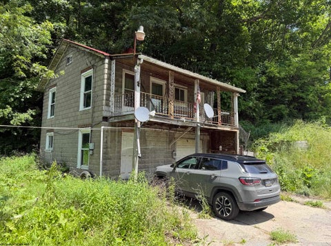 Photo of 1284 Lazzelle Union Road, Maidsville, WV 26541 (MLS # 10165337)