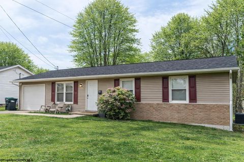 Photo of 232 Del Dew Drive, Bridgeport, WV 26330 (MLS # 10163829)