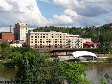 Photo of 1117 University Avenue #303, Morgantown, WV 26505 (MLS # 10163663)