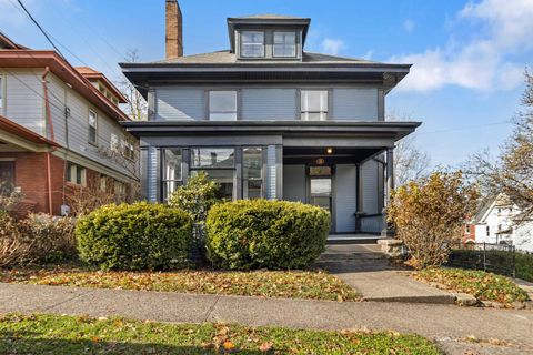 Photo of 422 Grand Street, Morgantown, WV 26501 (MLS # 10162614)