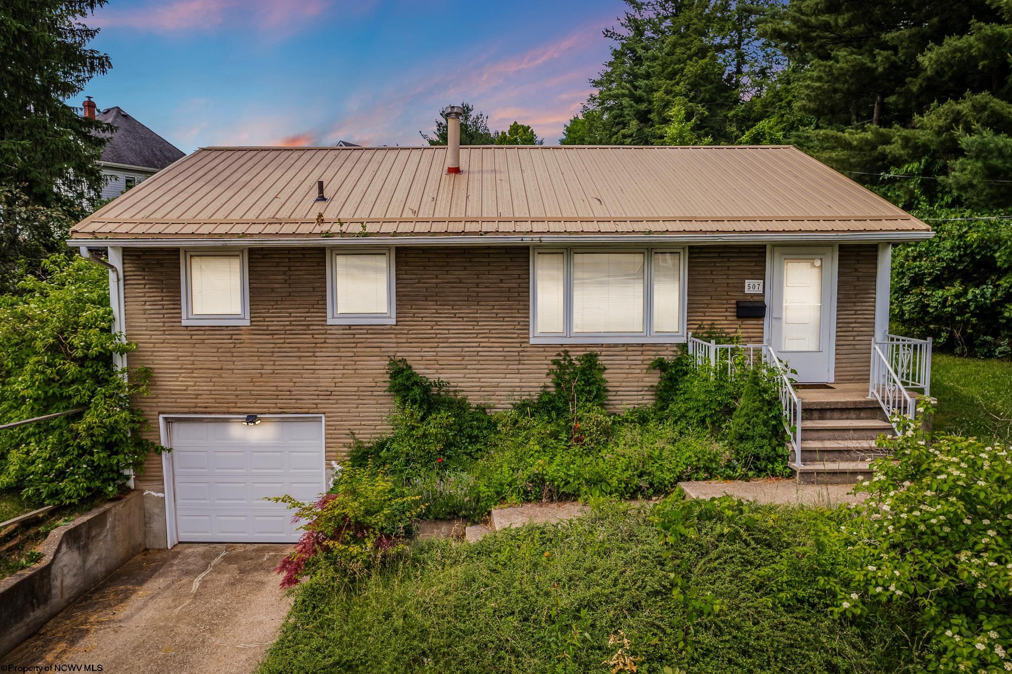 View Morgantown, WV 26501 property