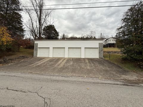 Photo of TBD Grand Street, Grafton, WV 26354 (MLS # 10162527)
