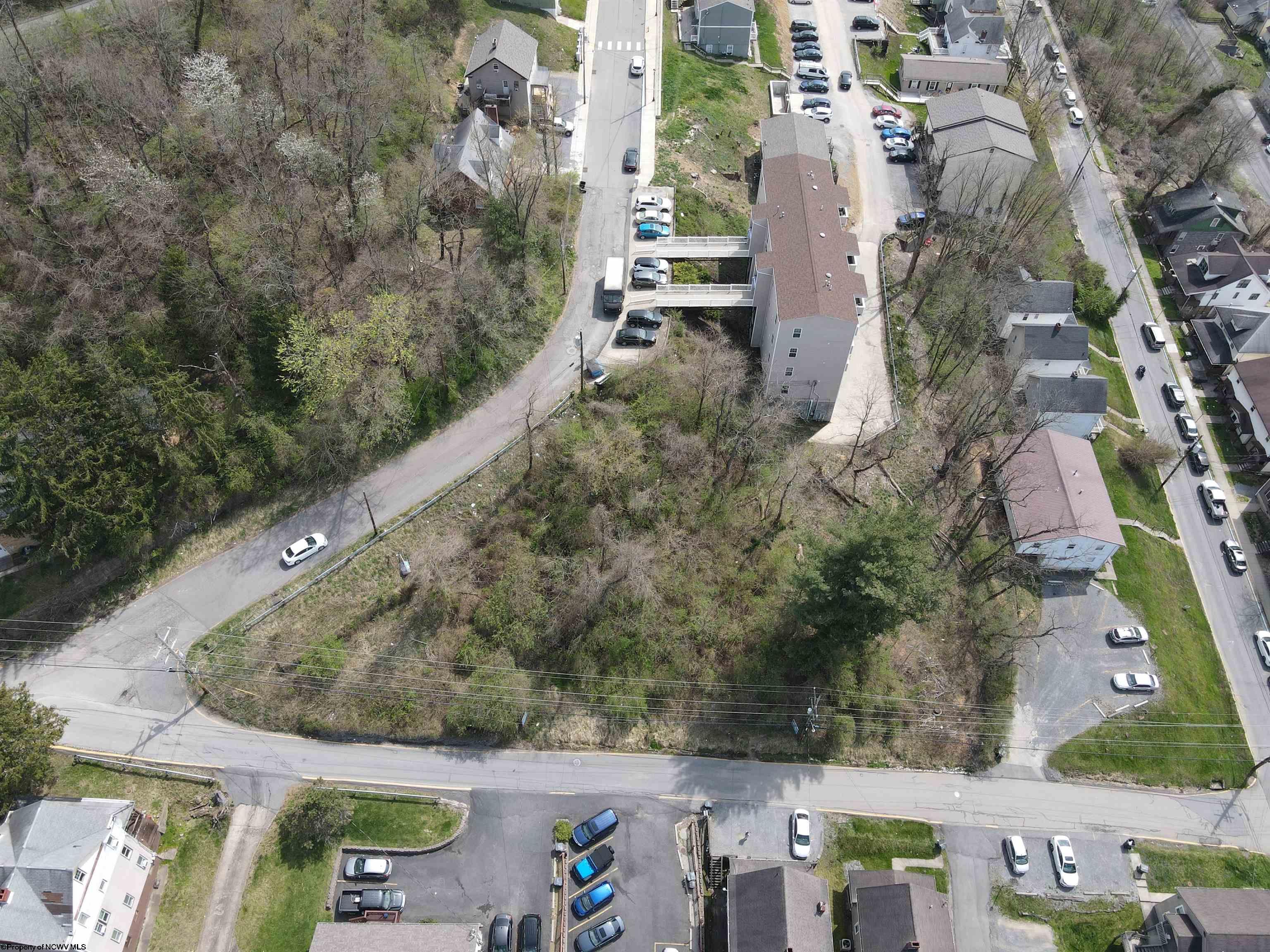 Photo 2 of 16 of 312 6th Street land