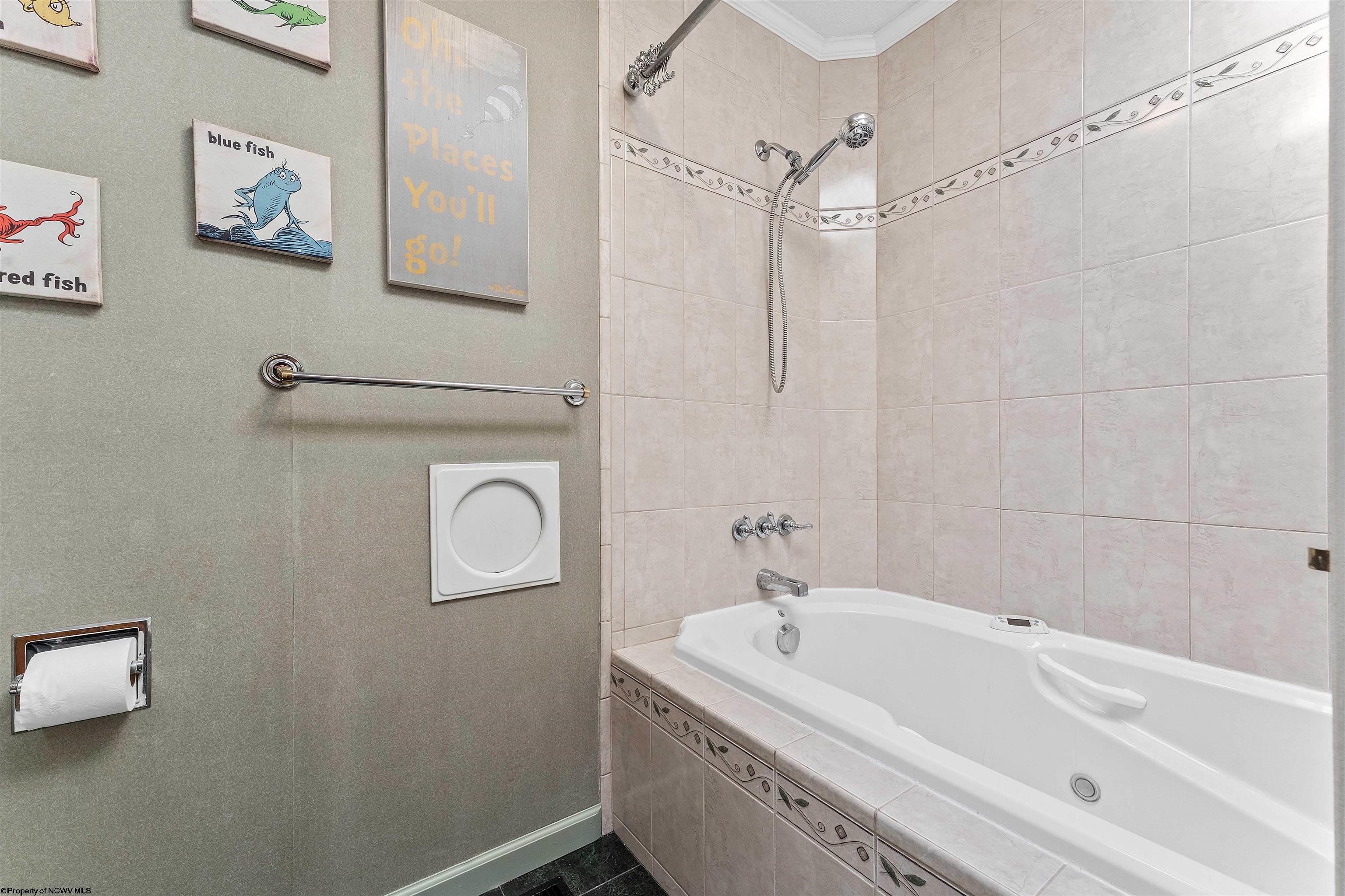 Morgantown, West Virginia 26508, United States, 4 Bedrooms Bedrooms, ,2 BathroomsBathrooms,Residential,Active,221594