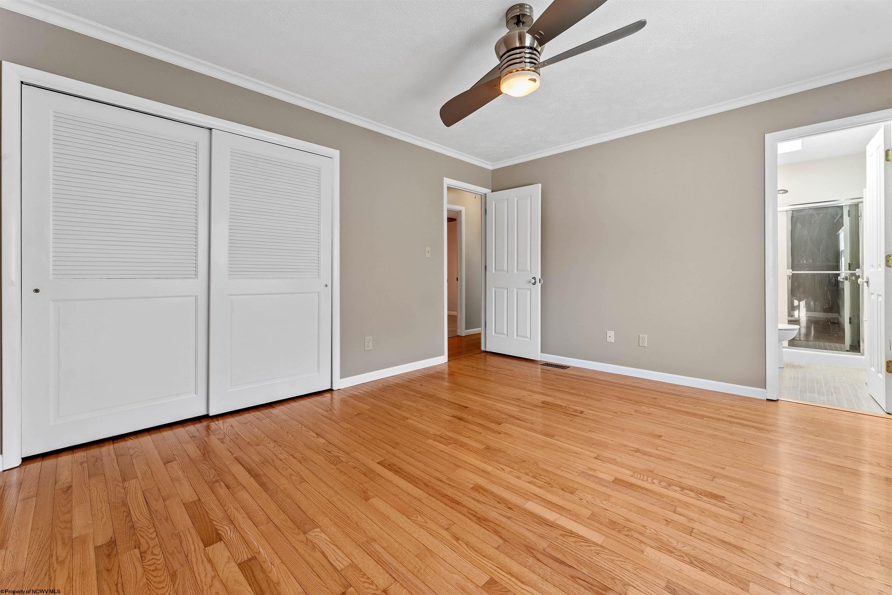 Morgantown, West Virginia 26508, United States, 4 Bedrooms Bedrooms, ,2 BathroomsBathrooms,Residential,Active,221594