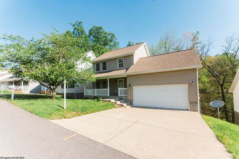 Photo of 90 Antietam Drive, Morgantown, WV 26508 (MLS # 10164450)