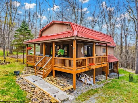 Photo of 576 Hemlock Circle, Terra Alta, WV 26764 (MLS # 10164325)