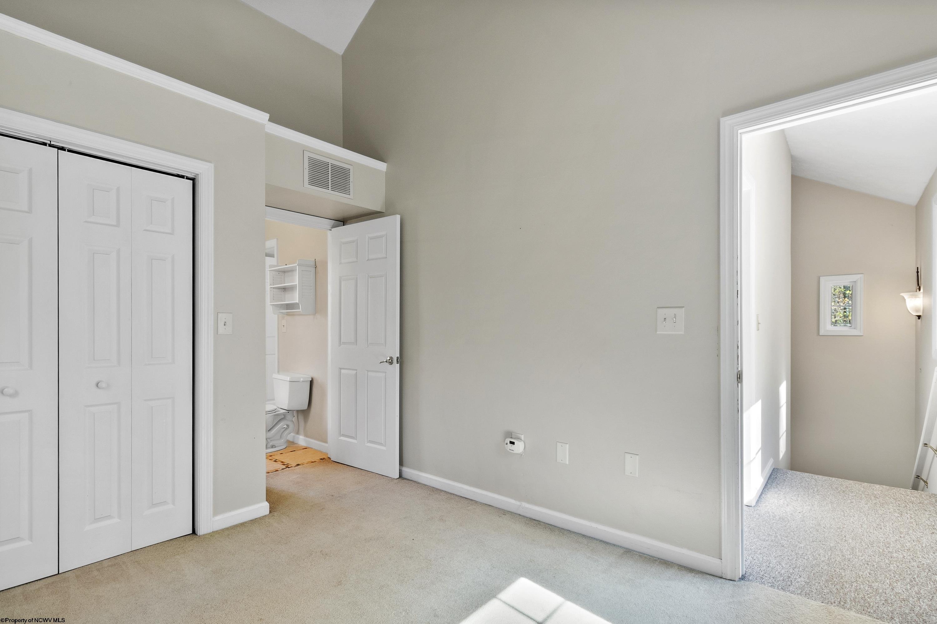 Grafton, West Virginia 26354, United States, 3 Bedrooms Bedrooms, ,3 BathroomsBathrooms,Residential,Pending,58872