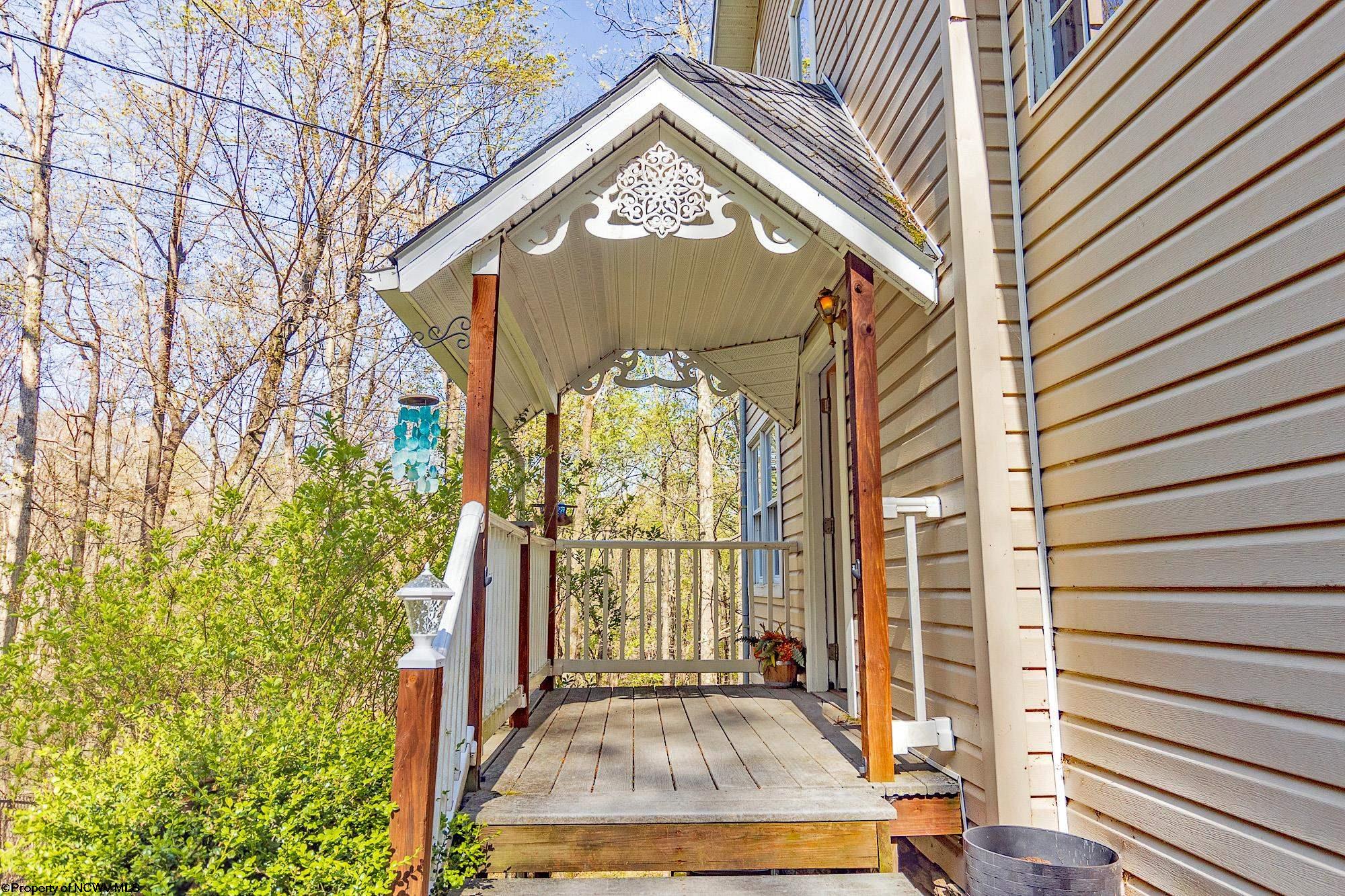 Grafton, West Virginia 26354, United States, 3 Bedrooms Bedrooms, ,3 BathroomsBathrooms,Residential,Pending,58872